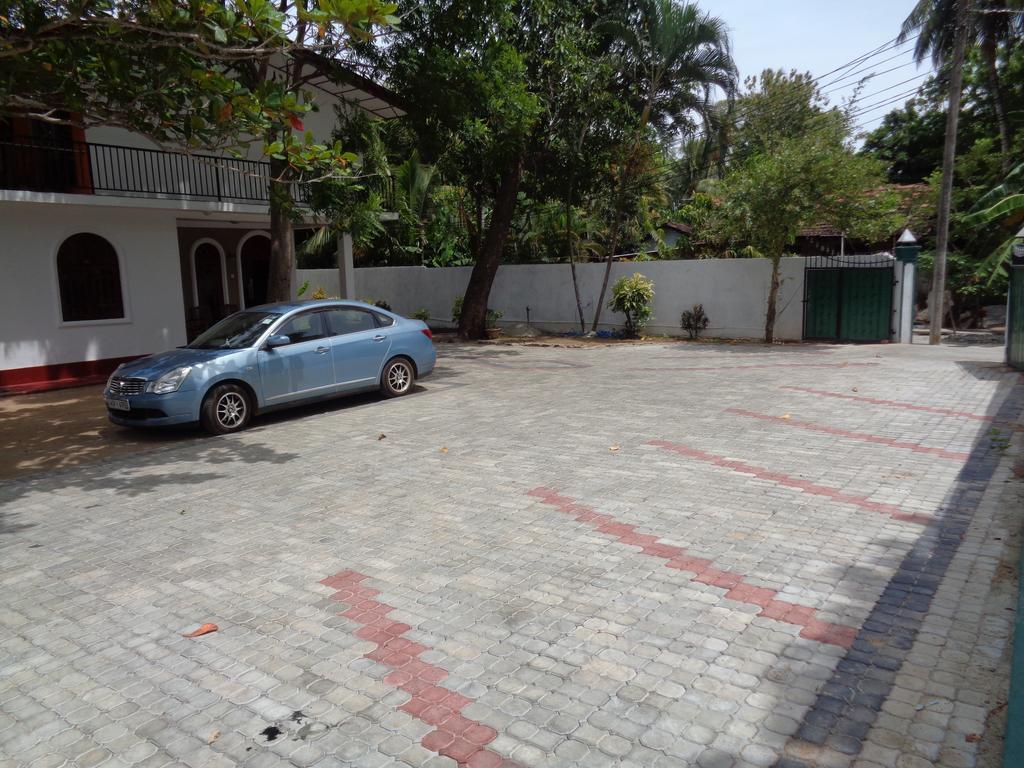 Hotel Man Guest Polonnaruwa Exterior foto