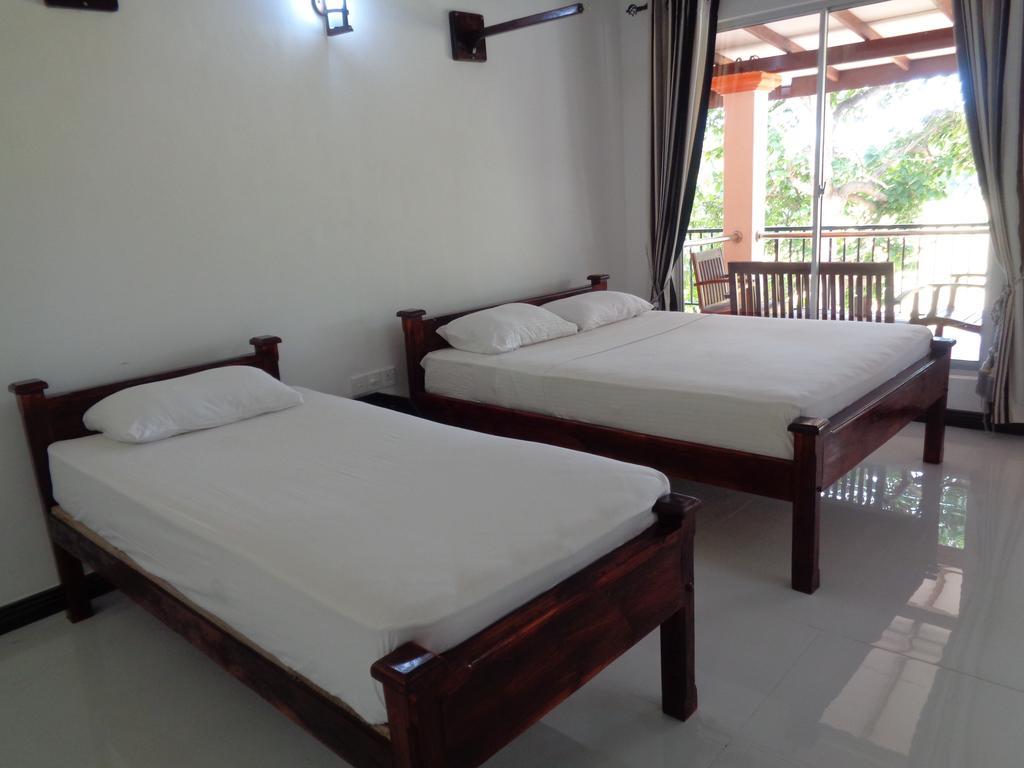 Hotel Man Guest Polonnaruwa Exterior foto
